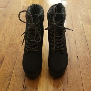 Forever 21 lace up platform boots
